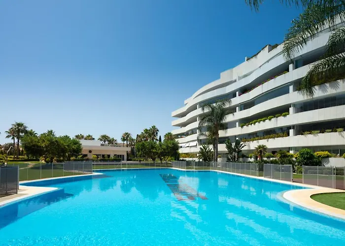 El Embrujo Banus - Puerto Banus * Marbella