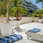 El Embrujo Banus - Puerto Banus * Marbella