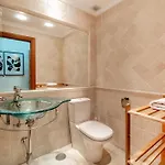 El Embrujo Banus - Puerto Banus アパート