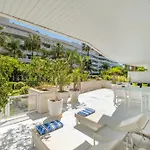 El Embrujo Banus - Puerto Banus アパート *