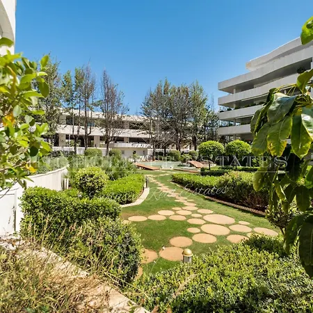 Апартаменти El Embrujo Banus - Puerto Banus Марбелья