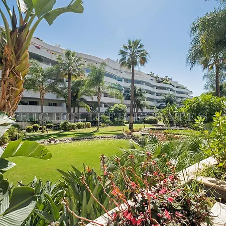 Апартаменти El Embrujo Banus - Puerto Banus Марбелья